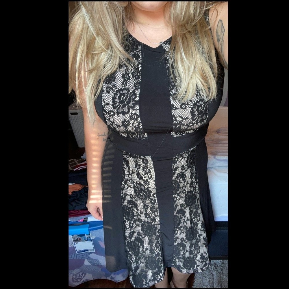 Floral Lace Formal Dress